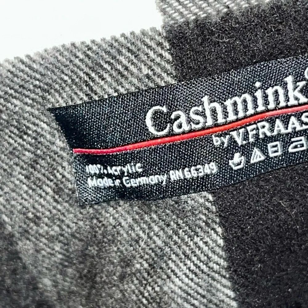 V. FRAAS VTG Cashmink Scarf Red Black Grey Plaid Made in Germany Fringes 70x11